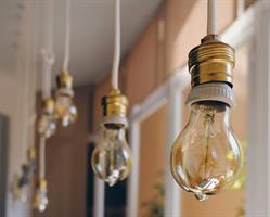 LAMPADINA PL 7